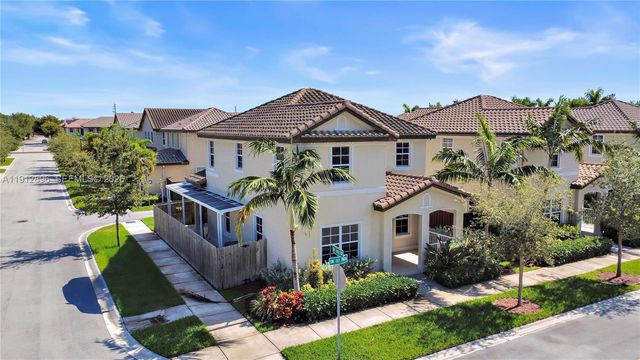 24301 SW 117th Path, Homestead, FL 33032