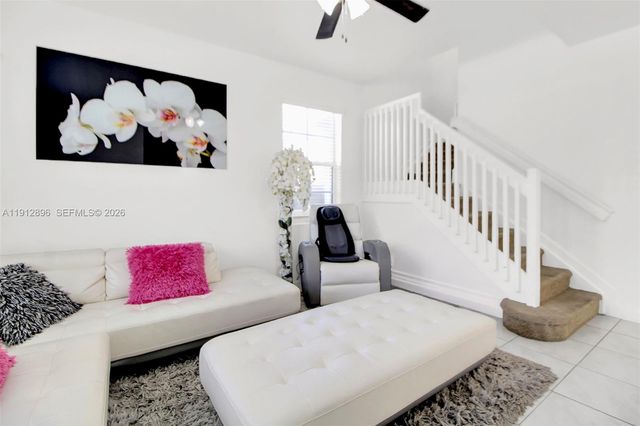 24301 SW 117th Path, Homestead, FL 33032