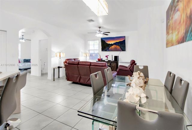 24301 SW 117th Path, Homestead, FL 33032