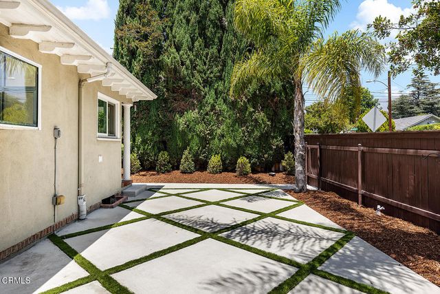 1469 Las Lunas Street, Pasadena, CA 91106