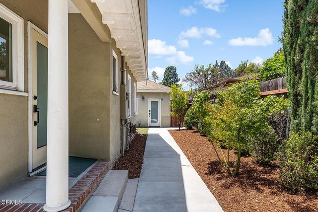 1469 Las Lunas Street, Pasadena, CA 91106