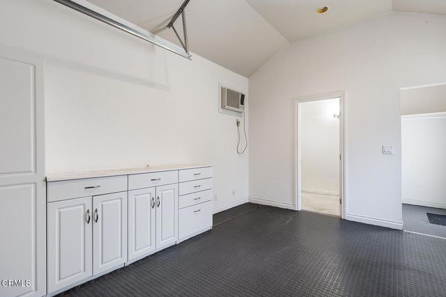 1469 Las Lunas Street, Pasadena, CA 91106