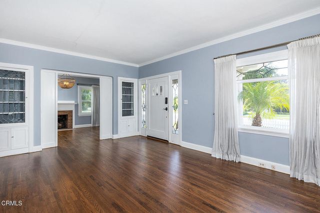 1469 Las Lunas Street, Pasadena, CA 91106