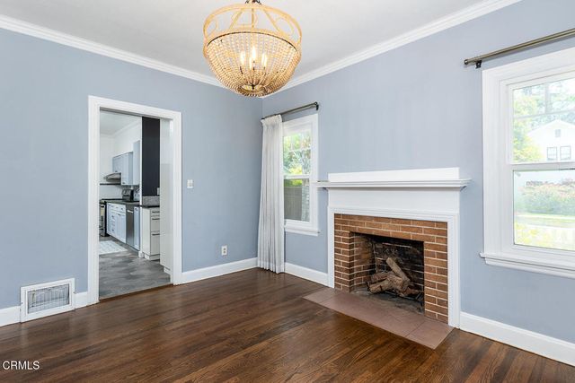 1469 Las Lunas Street, Pasadena, CA 91106