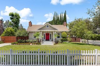 1469 Las Lunas Street, Pasadena, CA 91106