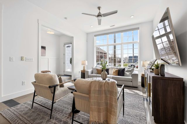 1204 7th Ave, N, Nashville, TN 37208