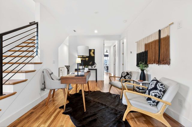 1204 7th Ave, N, Nashville, TN 37208