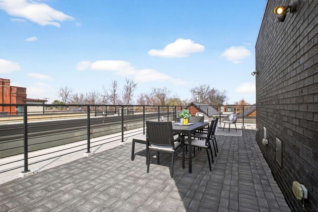 1204 7th Ave, N, Nashville, TN 37208