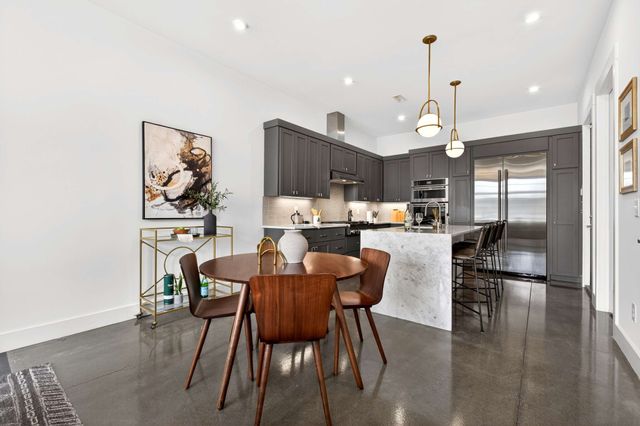 1204 7th Ave, N, Nashville, TN 37208