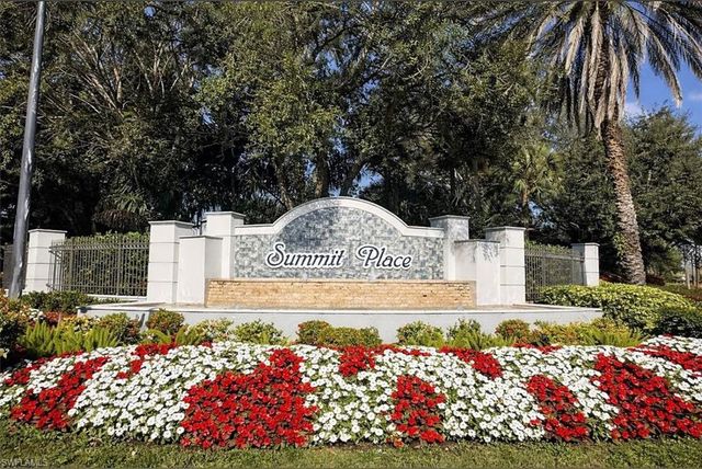 14908 Summit Place CIR 26, Naples, FL 34119