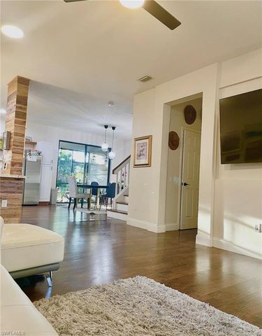 14908 Summit Place CIR 26, Naples, FL 34119