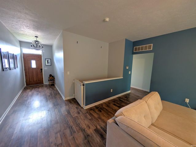 333 Fairview Drive, Goshen, IN 46528