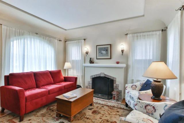 428 H Ave, Coronado, CA 92118