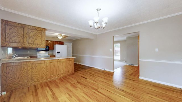 214 Vicksburg Drive, Nicholasville, KY 40356