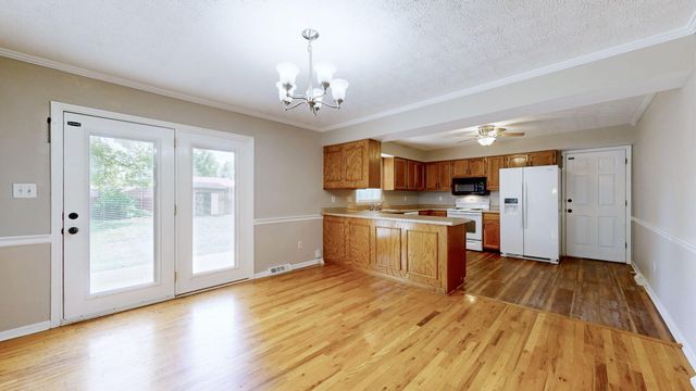 214 Vicksburg Drive, Nicholasville, KY 40356