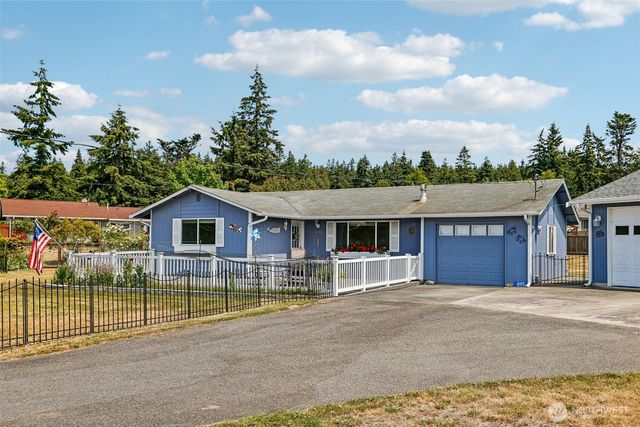 895 Prairie View Avenue, Coupeville, WA 98239