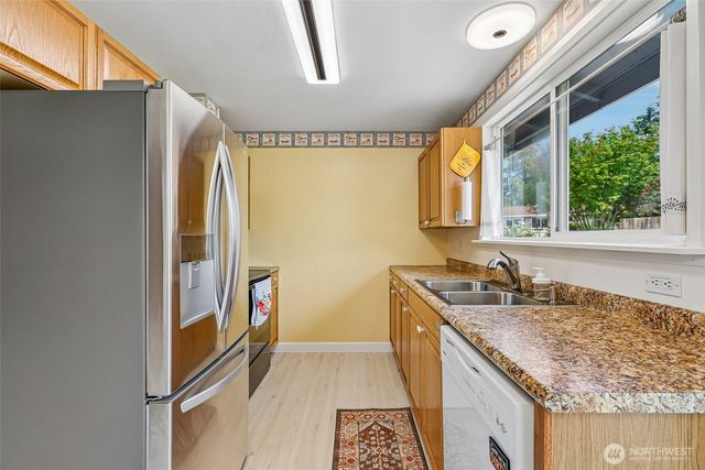 895 Prairie View Avenue, Coupeville, WA 98239