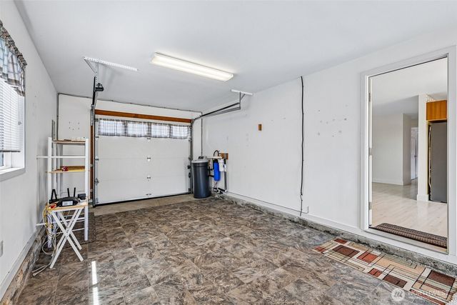 895 Prairie View Avenue, Coupeville, WA 98239