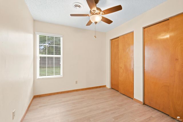 405 Knoxberry Drive, Manhattan, KS 66502