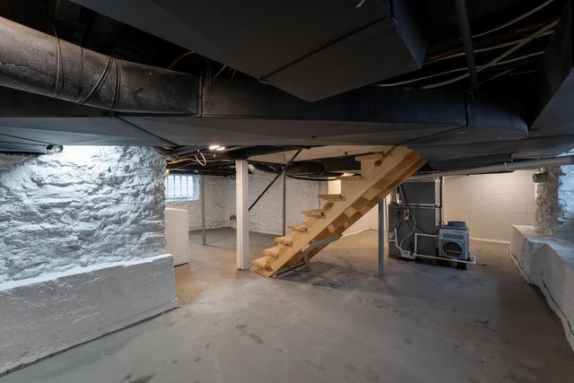 1322 Fairview Avenue, Columbus, OH 43212