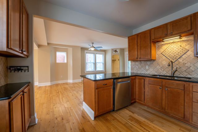 1322 Fairview Avenue, Columbus, OH 43212