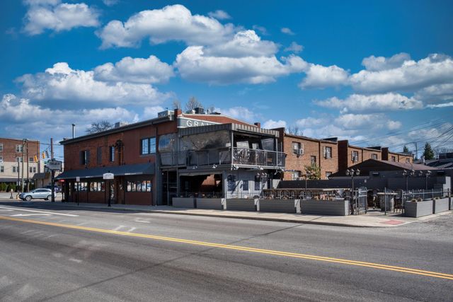 1322 Fairview Avenue, Columbus, OH 43212