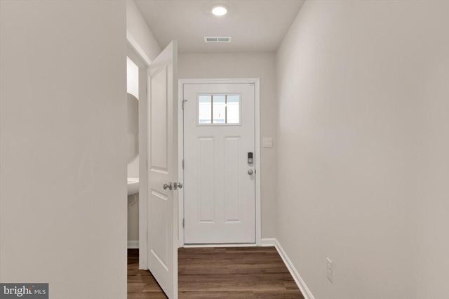 166 CHARMING FOREST AVE, La Plata, MD 20646