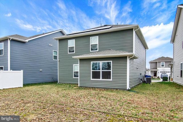 166 CHARMING FOREST AVE, La Plata, MD 20646