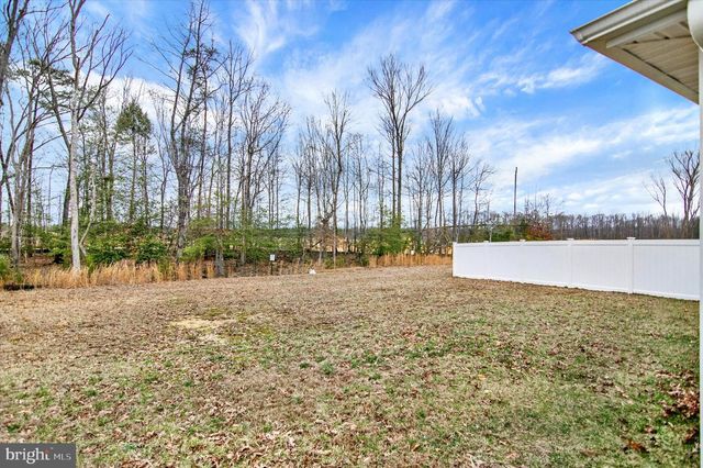 166 CHARMING FOREST AVE, La Plata, MD 20646