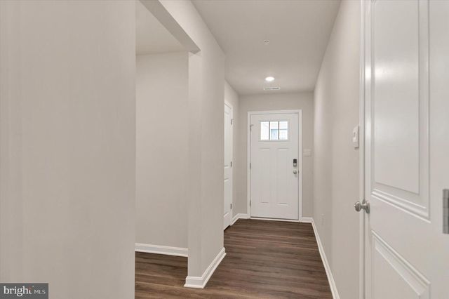 166 CHARMING FOREST AVE, La Plata, MD 20646