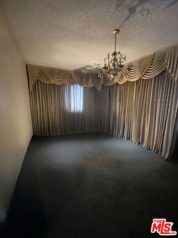 142 W 85th Street, Los Angeles, CA 90003