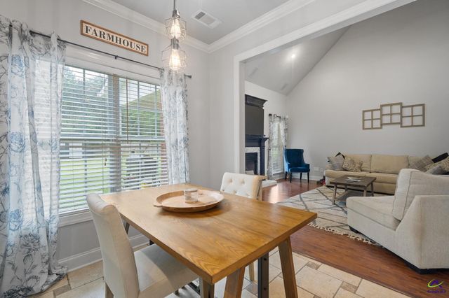 412 Arlington Falls Court, Bonaire, GA 31005