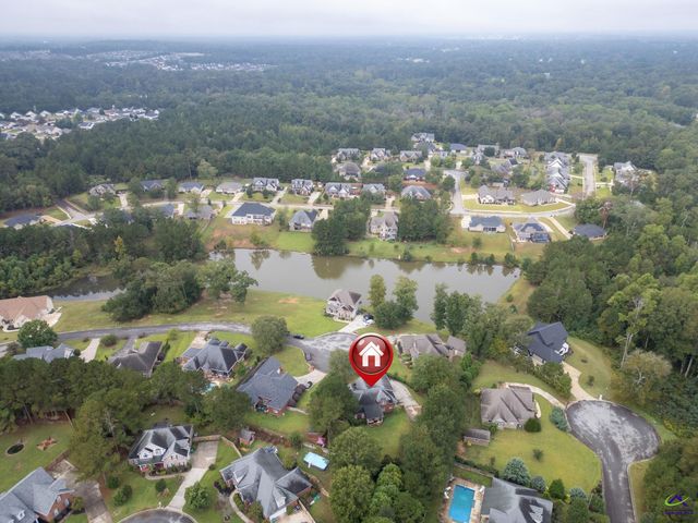 412 Arlington Falls Court, Bonaire, GA 31005