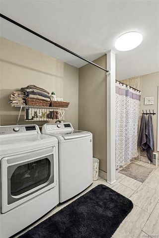 507 N Walnut Street, Fenton, MI 48430