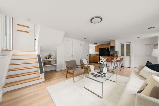 2-4 New Haven Street 4, Boston, MA 02132