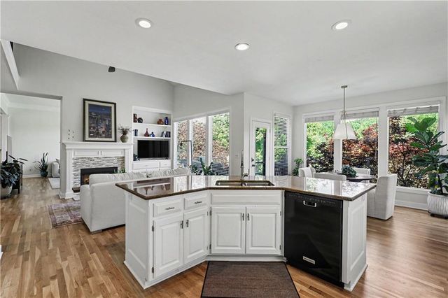 14131 Cody Street, Overland Park, KS 66221