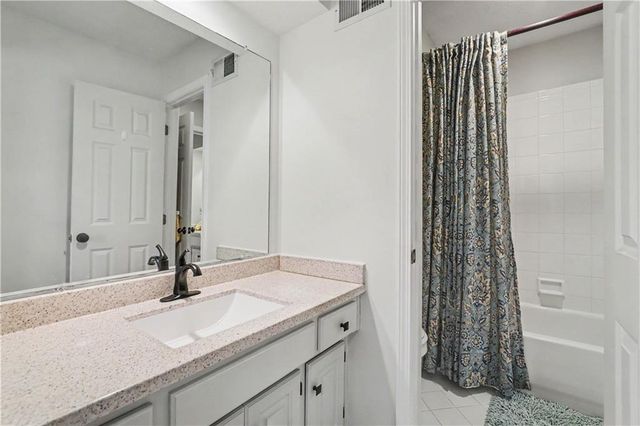 14131 Cody Street, Overland Park, KS 66221