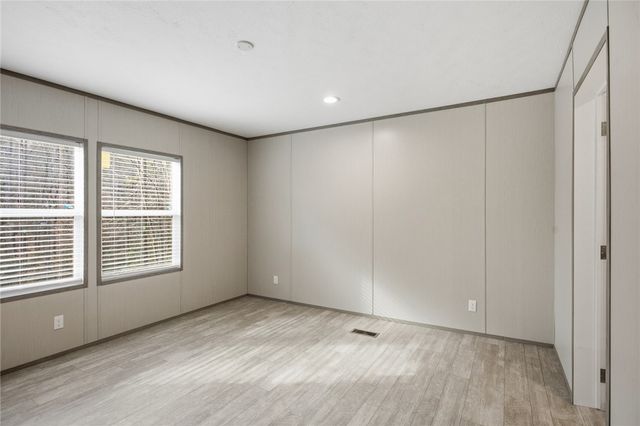 6 W Richfield Drive, Westminster, SC 29693