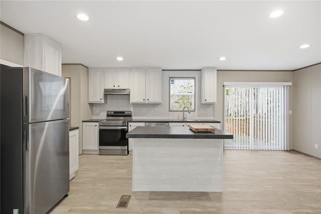 6 W Richfield Drive, Westminster, SC 29693