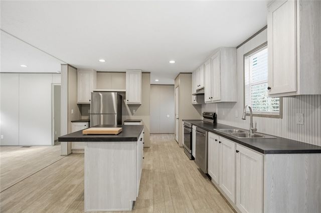 6 W Richfield Drive, Westminster, SC 29693