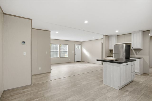 6 W Richfield Drive, Westminster, SC 29693