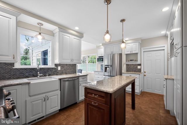 450 COLDSTREAM DR, Berwyn, PA 19312