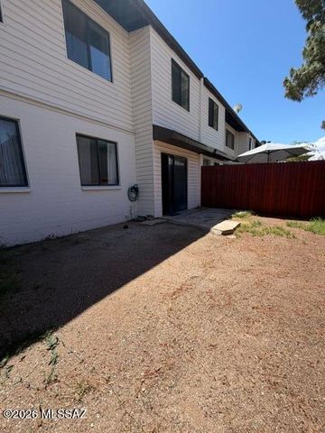 1348 S Avenida Polar Apt K111, Tucson, AZ 85710