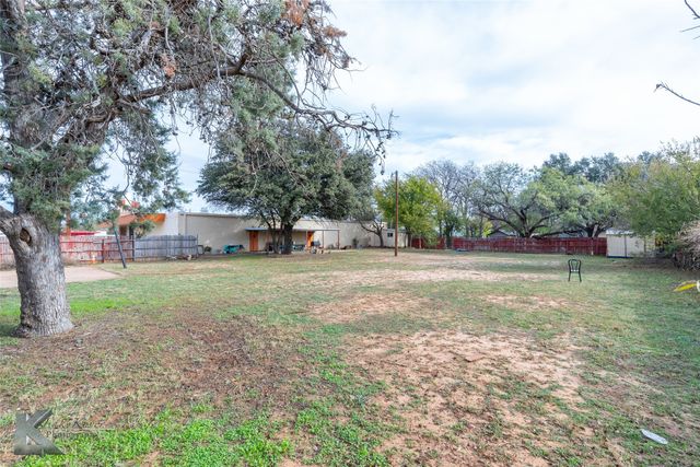 1109 Oak Street, Abilene, TX 79602