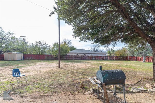 1109 Oak Street, Abilene, TX 79602