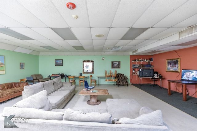 1109 Oak Street, Abilene, TX 79602