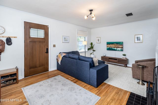 4733 ROYAL Avenue, Jacksonville, FL 32205