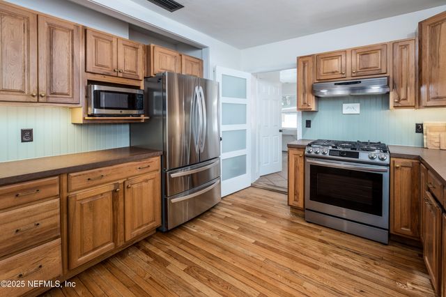 4733 ROYAL Avenue, Jacksonville, FL 32205