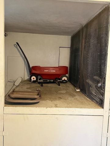 21 Warren 2-4, Waltham, MA 02453