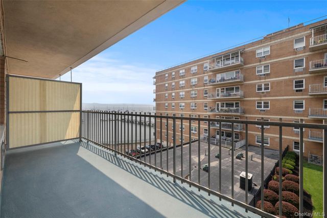 101 Gedney Street 3O, Nyack, NY 10960